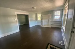 208 W Lafayette St, Salisbury, NC 28144 - Photo 2