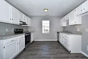 717 Pilgrim Ford Ct, Clemmons, NC 27012 - Photo 8