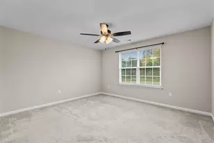 200 Berryfield Dr, Greensboro, NC 27410 - Photo 24