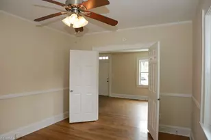 603 Mayflower Dr, Greensboro, NC 27403 - Photo 8