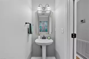 2606 Regents Park Ln, Greensboro, NC 27455 - Photo 18