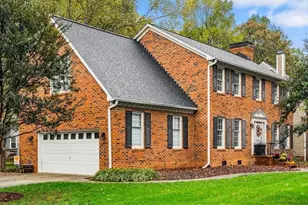 2606 Regents Park Ln, Greensboro, NC 27455 - Photo 2