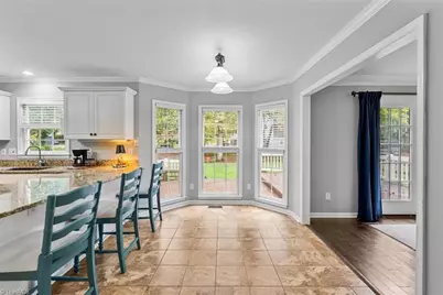 2606 Regents Park Lane, Greensboro, NC 27455 - Photo 10