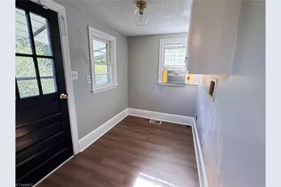 531 Elk Spur Street, Elkin, NC 28621 - Photo 8