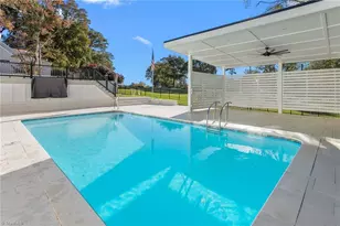 700 Waycross Dr, Greensboro, NC 27410 - Photo 40