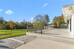 700 Waycross Dr, Greensboro, NC 27410 - Photo 30