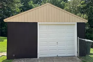 4419 Pennydale Dr, Greensboro, NC 27407 - Photo 18