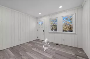 1402 Cyril Ln, Greensboro, NC 27401 - Photo 8