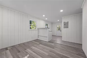 1402 Cyril Ln, Greensboro, NC 27401 - Photo 2