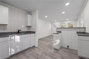 1402 Cyril Ln, Greensboro, NC 27401 - Photo 10