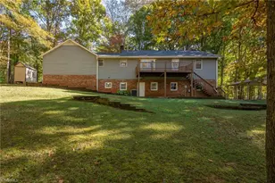 405 Oak St, East Bend, NC 27018 - Photo 32