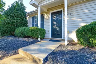 3249 Hyde Pl Cir, Winston-Salem, NC 27103 - Photo 2