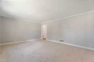 406 S Cliffdale Dr, Winston-Salem, NC 27104 - Photo 10