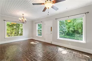 406 S Cliffdale Dr, Winston-Salem, NC 27104 - Photo 18