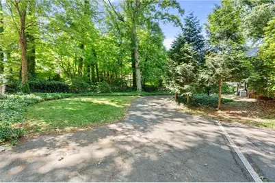 406 S Cliffdale Drive, Winston-Salem, NC 27104 - Photo 38