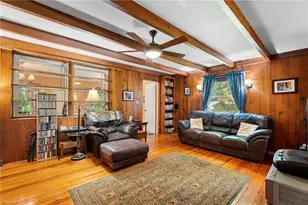 406 S Cliffdale Dr, Winston-Salem, NC 27104 - Photo 12