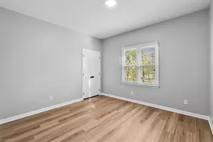 6 Fountain View Cir, Greensboro, NC 27405 - Photo 16