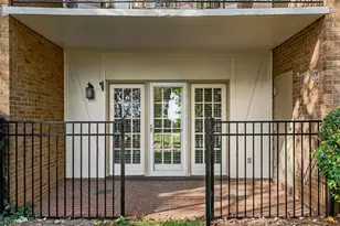 6 Fountain View Cir, Greensboro, NC 27405 - Photo 24