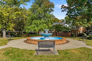 6 Fountain View Cir, Greensboro, NC 27405 - Photo 32