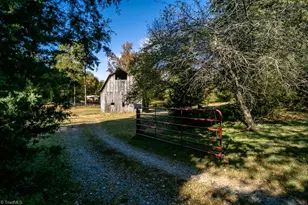 6087 Old Walker Mill Rd, Randleman, NC 27317 - Photo 40