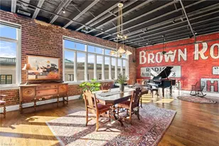 1 W 5th St, Winston-Salem, NC 27101 - Photo 10