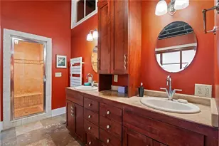 1 W 5th St, Winston-Salem, NC 27101 - Photo 26