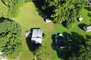 183 E Aiken Rd, Eden, NC 27288 - Photo 6