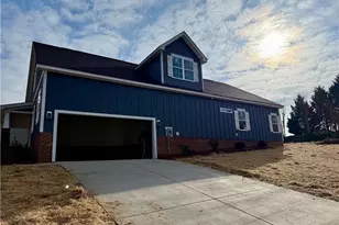 2613 High Meadow Dr, Asheboro, NC 27205 - Photo 12