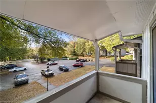 2235 Sunderland Rd, Winston-Salem, NC 27103 - Photo 28