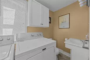 118 S Broad St, Columbia, NC 27925 - Photo 28