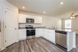 4607 Sweet Bulb Ln, Winston-Salem, NC 27106 - Photo 12