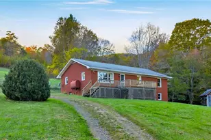 343 Saddle Gap Rd, West Jefferson, NC 28694 - Photo 2