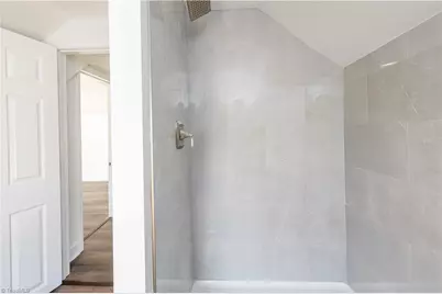 301 Brown Street, Thomasville, NC 27360 - Photo 28