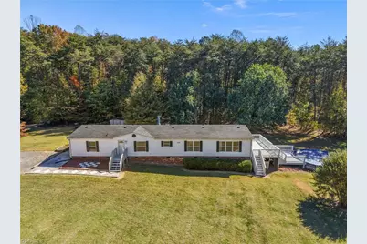 138 Wallin Road, Reidsville, NC 27320 - Photo 2