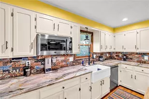 2351 US Hwy 221, Jefferson, NC 28640 - Photo 20