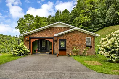 2351 US Highway 221, Jefferson, NC 28640 - Photo 8