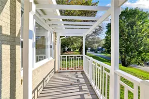 608 Mountain Ave, West Jefferson, NC 28694 - Photo 4