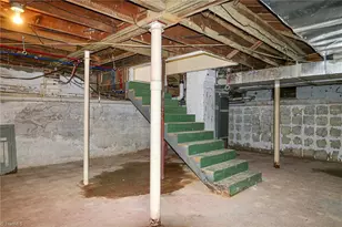 2036 1st Ave SW, Hickory, NC 28602 - Photo 32