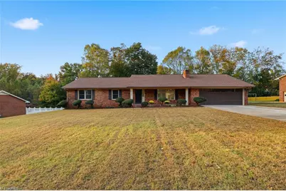 530 Brett Drive, Kernersville, NC 27284 - Photo 2