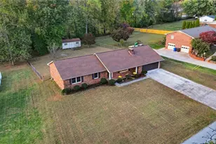 530 Brett Dr, Kernersville, NC 27284 - Photo 32