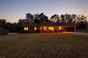 530 Brett Dr, Kernersville, NC 27284 - Photo 1