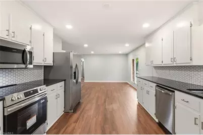 530 Brett Drive, Kernersville, NC 27284 - Photo 12