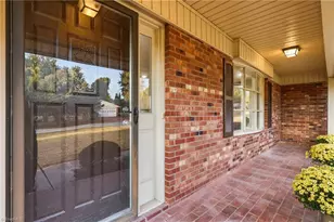 530 Brett Dr, Kernersville, NC 27284 - Photo 4