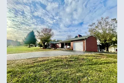 1079 Suncrest Orchard Road, North Wilkesboro, NC 28659 - Photo 18