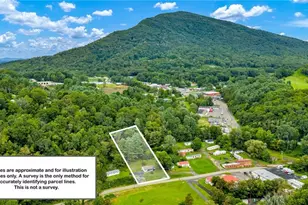 358 Dogget Rd, West Jefferson, NC 28694 - Photo 2