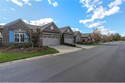 201 Watchtower Court, Winston-Salem, NC 27127 - Photo 4