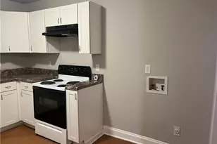 1303 A E Green Dr, High Point, NC 27260 - Photo 8