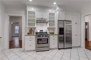 207 S Tremont Dr, Greensboro, NC 27403 - Photo 38