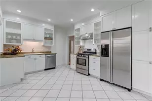 207 S Tremont Dr, Greensboro, NC 27403 - Photo 8