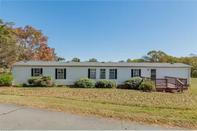 1085 Ashburn Drive, King, NC 27021 - Photo 1